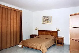 Hotel Maravel Land Rétino