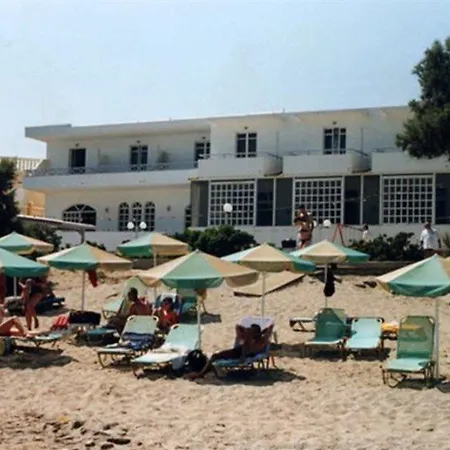 Maravel Land Hotel Rétino