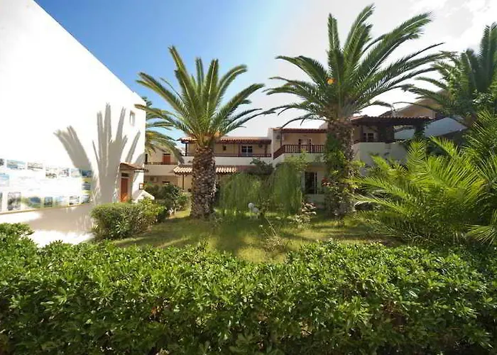 Maravel Land Hotel 2*