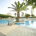 Maravel Land Hotel Rétino