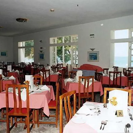 Отель Maravel Land